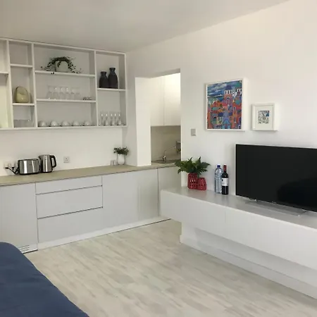 Sea View Apartment Larnaca