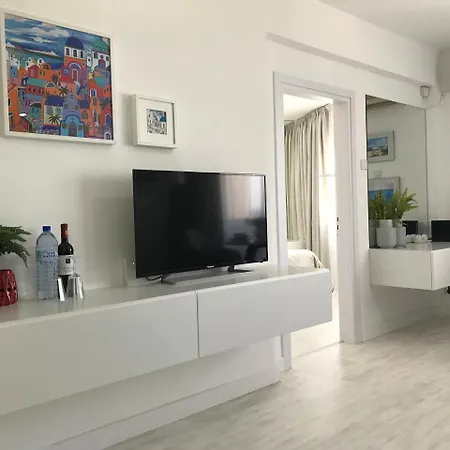 Sea View * Ларнака